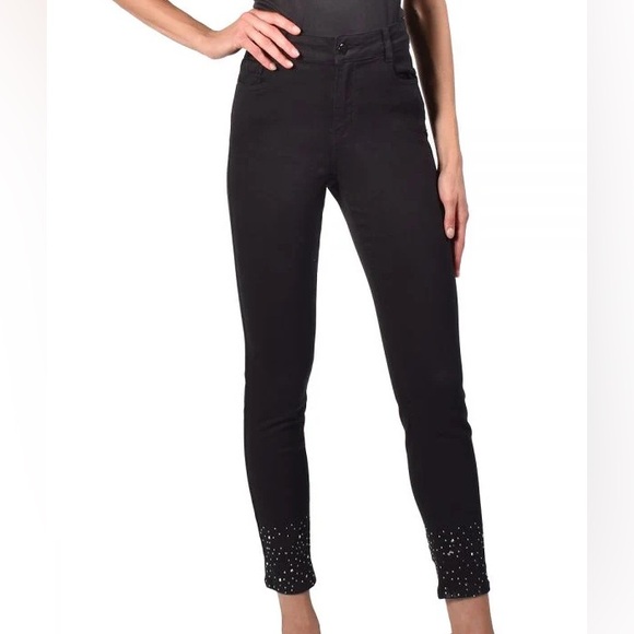 Frank Lyman (NWT) Black denim casual pant w/ bling bows hem - Picture 1 of 8